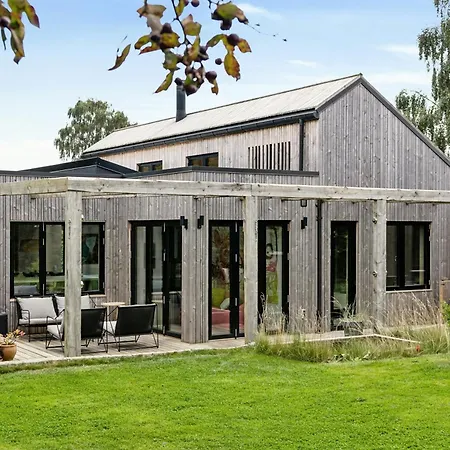 Nordisk Arkitektur Med Plads Til Hele Familien *