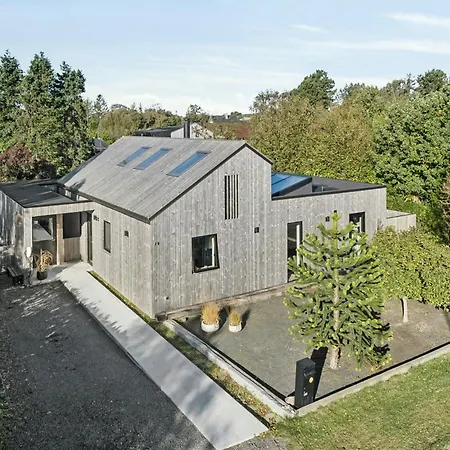 Nordisk Arkitektur Med Plads Til Hele Familien Сasa de vacaciones *