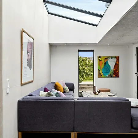 Nordisk Arkitektur Med Plads Til Hele Familien Сasa de vacaciones Odder